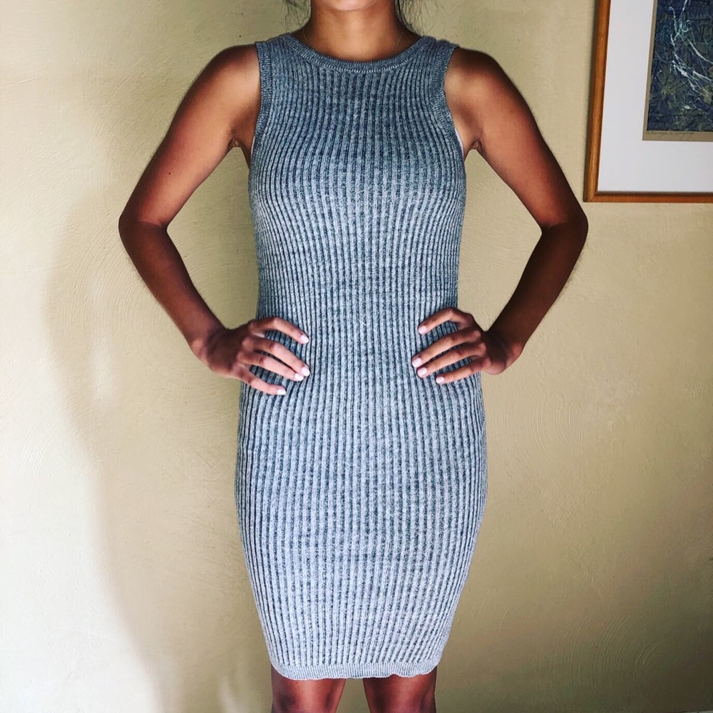 Sleeveless Gray Dress